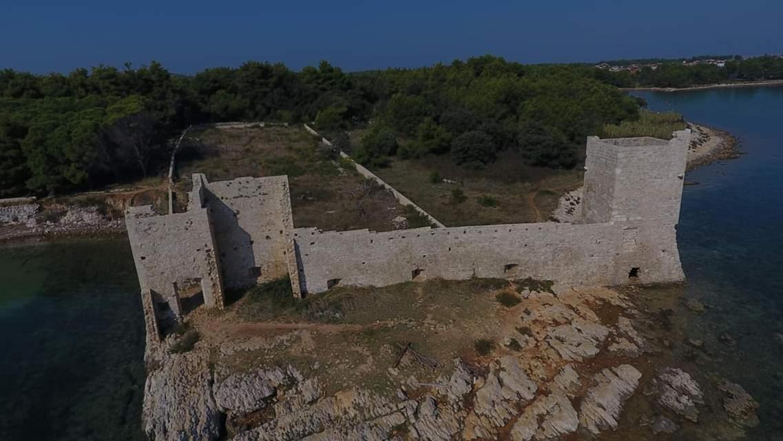 Apartmani Vukadin Vir Εξωτερικό φωτογραφία